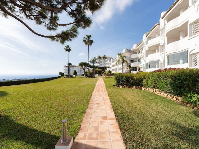 3 Bedrooms Apartment in Calahonda