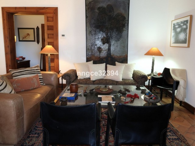 3 Bedrooms Villa in Sotogrande Costa