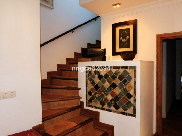 3 Bedrooms Villa in Sotogrande Costa