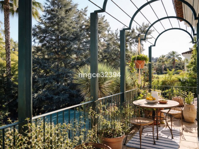 5 Bedrooms Villa in Sotogrande