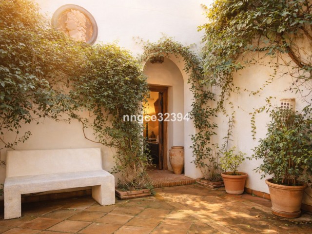 Huvila, Sotogrande Costa, R5252926