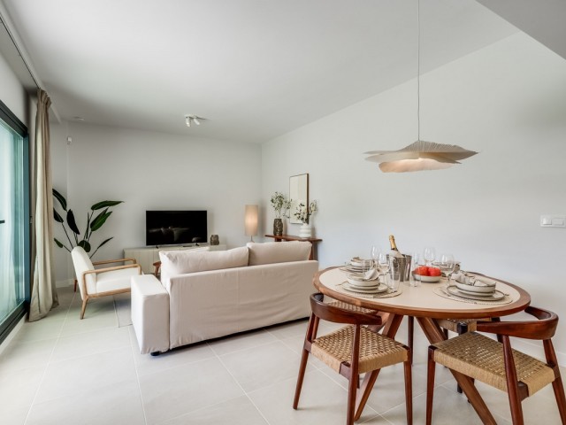 2 Bedrooms Apartment in Estepona