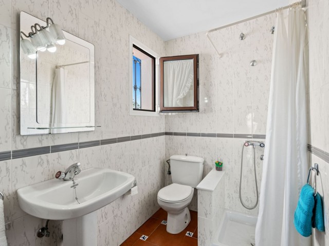 5 Bedrooms Villa in Arroyo de la Miel