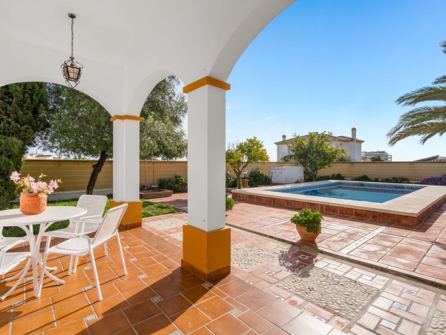 5 Slaapkamer Villa in Arroyo de la Miel