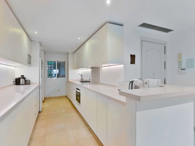 3 Bedrooms Apartment in Sierra Blanca