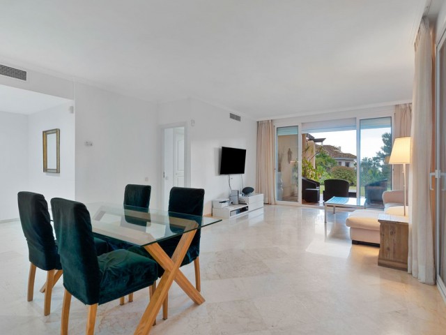 Huoneisto, Sierra Blanca, R5253202