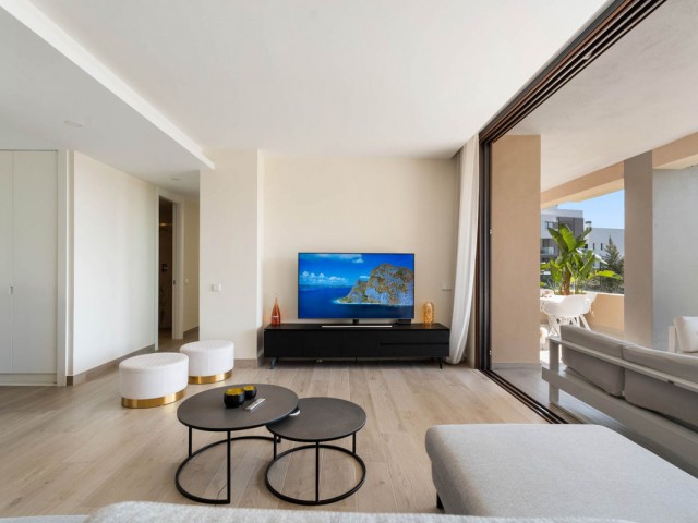 2 Bedrooms Apartment in Benahavís