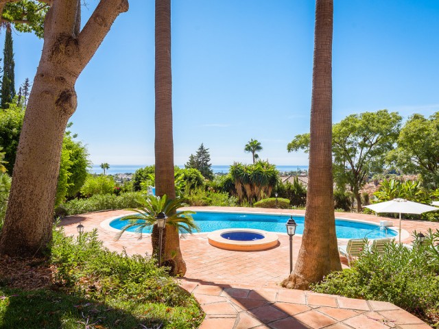 20 Bedrooms Villa in The Golden Mile