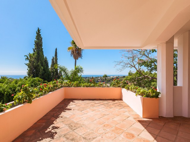20 Bedrooms Villa in The Golden Mile