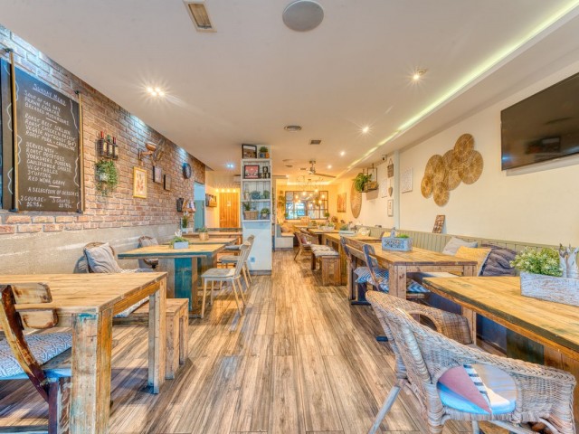 Commercial in San Pedro de Alcántara