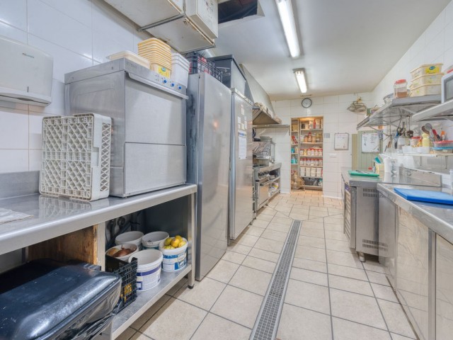 Commercial in San Pedro de Alcántara