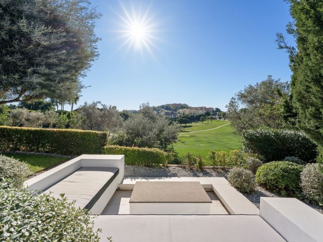 5 Bedrooms Villa in Nueva Andalucía