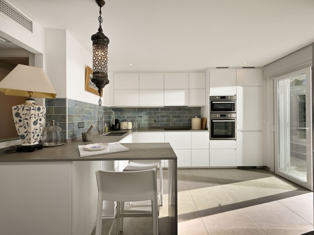 Villa, Marbesa, R5241862