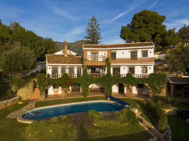 4 Schlafzimmer Villa in Mijas
