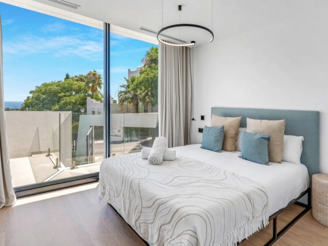 4 Makuuhuoneen Huvila Artola