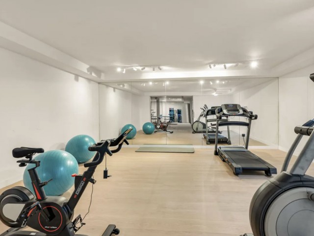 4 Makuuhuoneen Huvila Artola