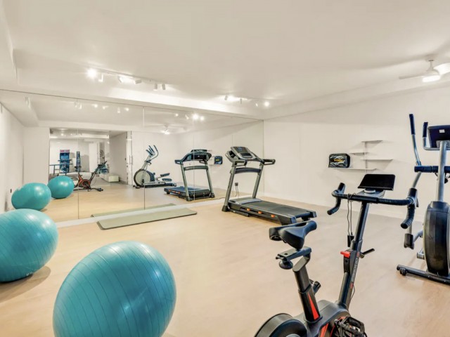 4 Sovrums Villa i Artola