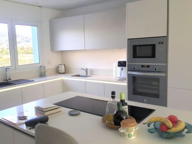 3 Bedrooms Townhouse in El Paraiso