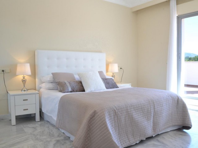 Penthouse in Nueva Andalucía