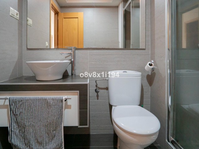 4 Bedrooms Apartment in Málaga