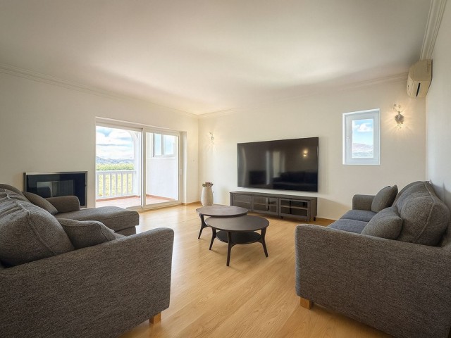 4 Schlafzimmer Villa in Cerros del Aguila