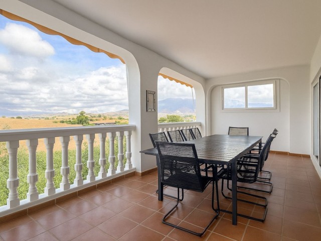 4 Schlafzimmer Villa in Cerros del Aguila