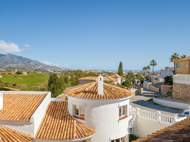 4 Soveroms Villa i Cerros del Aguila