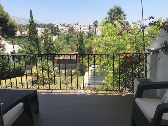 Apartment, Nueva Andalucia, R5253199