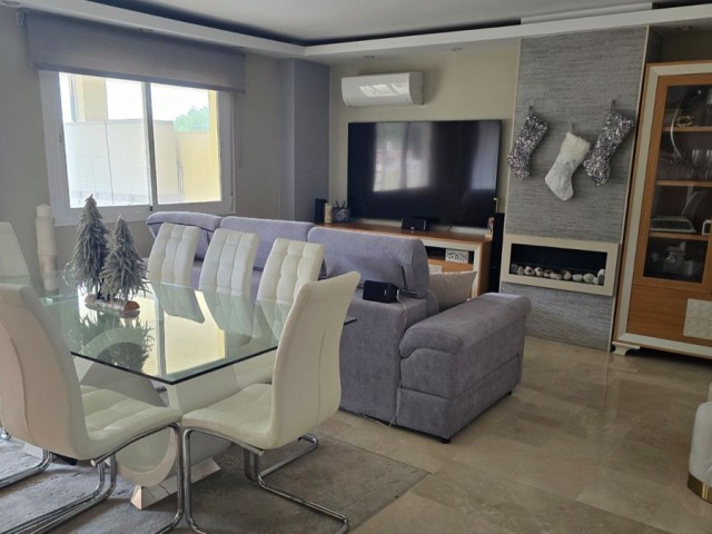 3 Schlafzimmer Apartment in Mijas