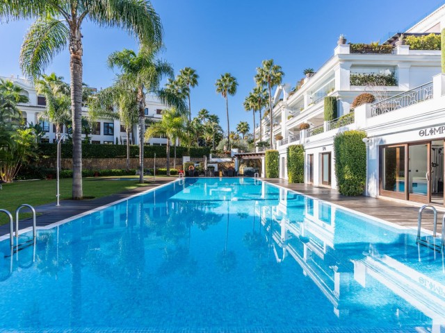 2 Bedrooms Apartment in Estepona