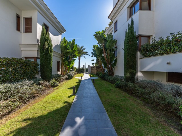 2 Bedrooms Apartment in Estepona