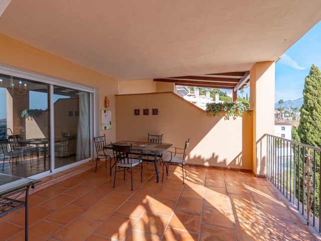 Apartment, Benahavis, R5255638