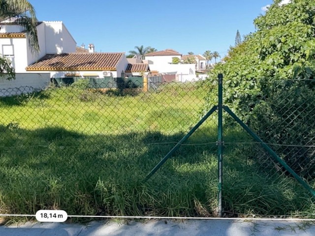  Grundstück in Marbella