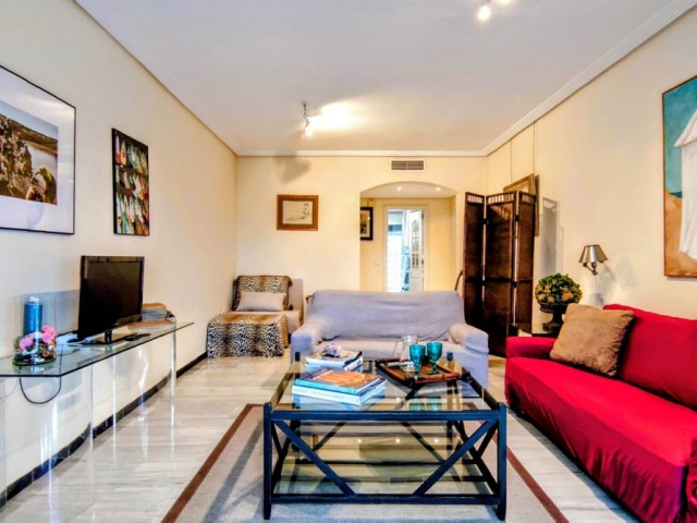 2 Schlafzimmer Apartment in Puerto Banús