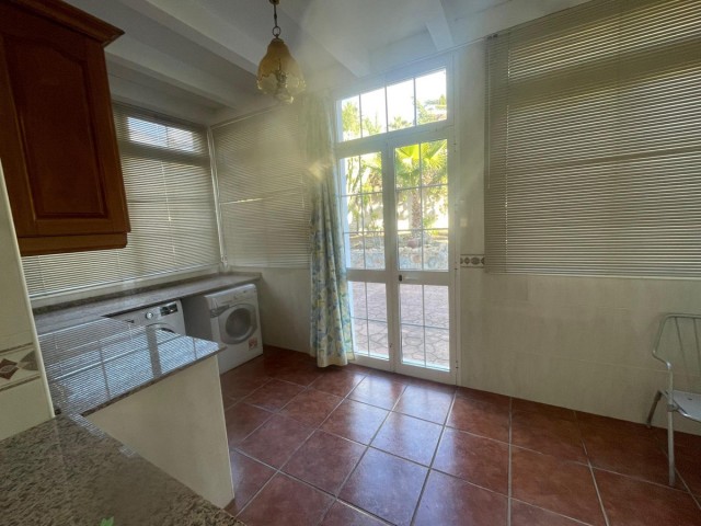 7 Schlafzimmer Villa in Benalmadena