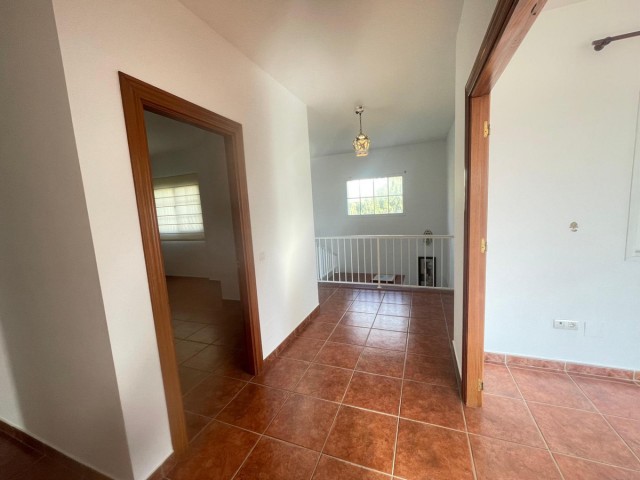 7 Bedrooms Villa in Benalmadena