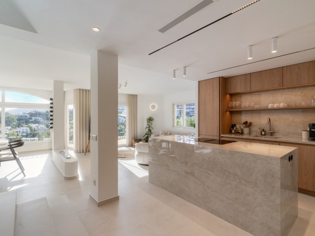 3 Bedrooms Apartment in Benahavís