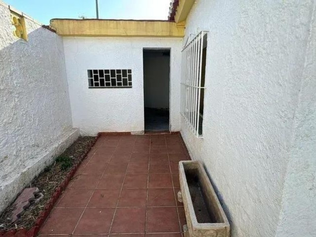 4 Bedrooms Villa in Málaga