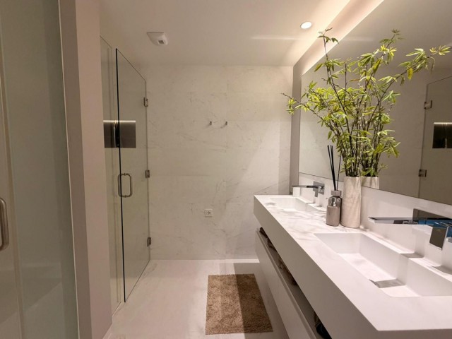 Appartement avec 2 Chambres  à Ojén