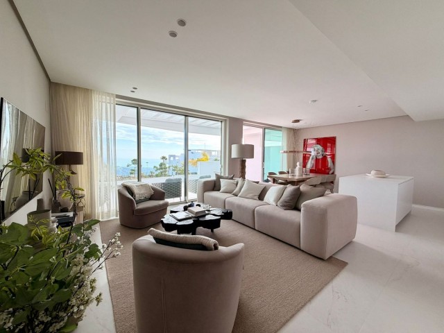 2 Bedrooms Apartment in Ojén