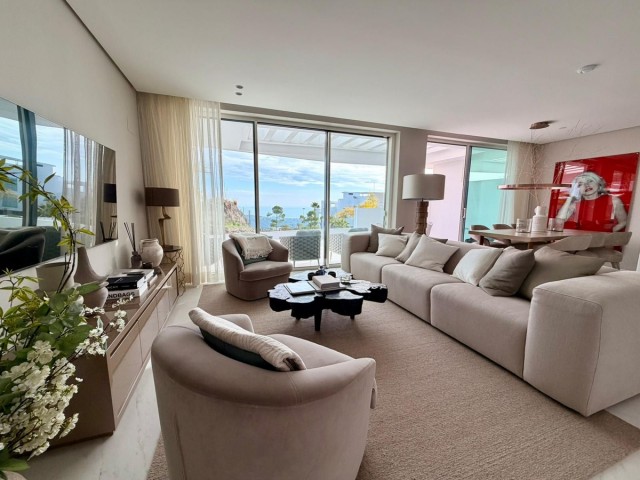 2 Bedrooms Apartment in Ojén
