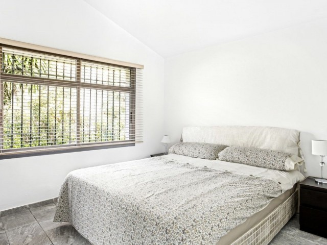 3 Bedrooms Villa in Elviria