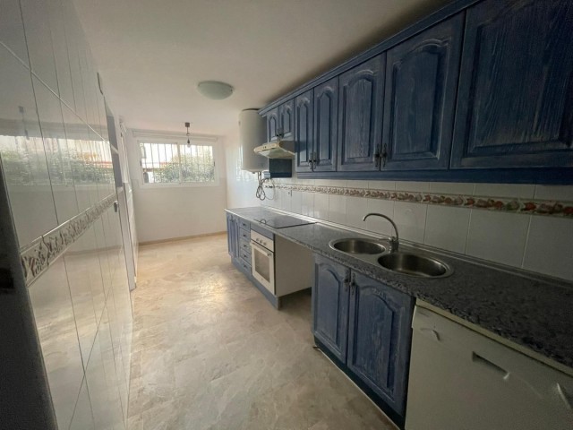 4 Bedrooms Townhouse in Casares