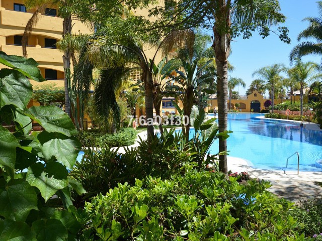 3 Bedrooms Apartment in San Pedro de Alcántara