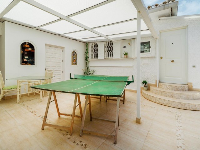 5 Bedrooms Villa in Estepona