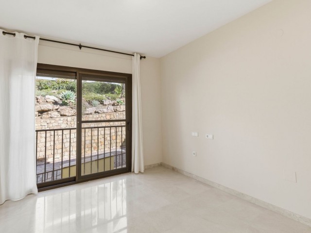 Apartamento con 4 Dormitorios  en Los Arqueros