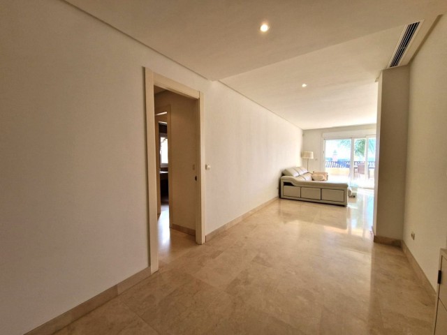 2 Bedrooms Apartment in Marbella