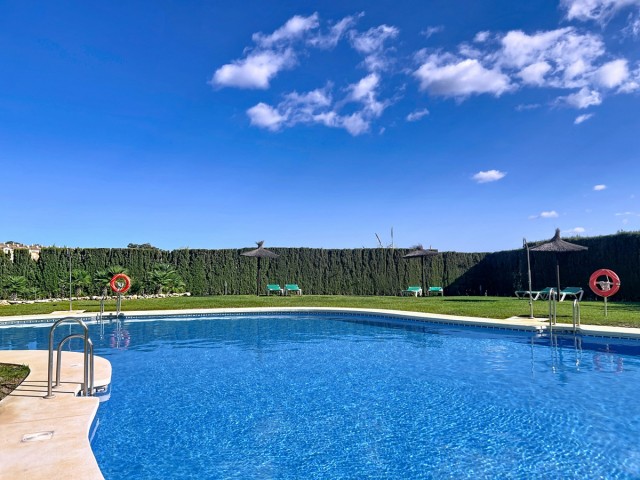 2 Bedrooms Apartment in Manilva