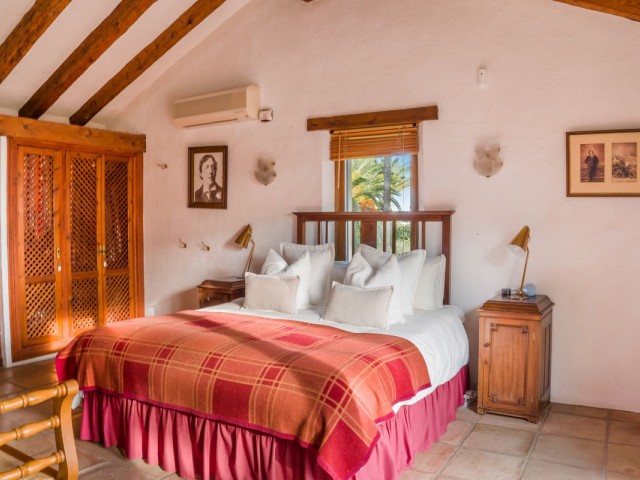 5 Sovrums Villa i Estepona