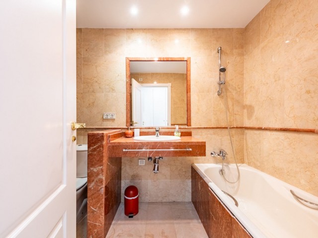 2 Bedrooms Apartment in Hacienda del Sol